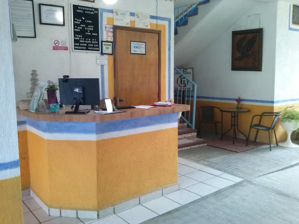 Hotel Sarabi Barra de Navidad Exterior photo