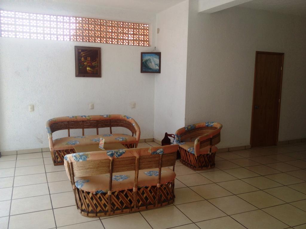 Hotel Sarabi Barra de Navidad Exterior photo
